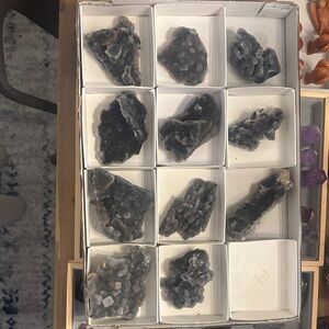 Gray sugar quartz Geode Crystal Collection